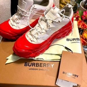 Burberry Sneakers, Red&White, New